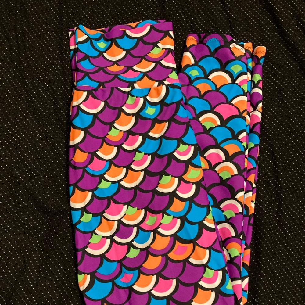 Small business made colorful mermaid leggings